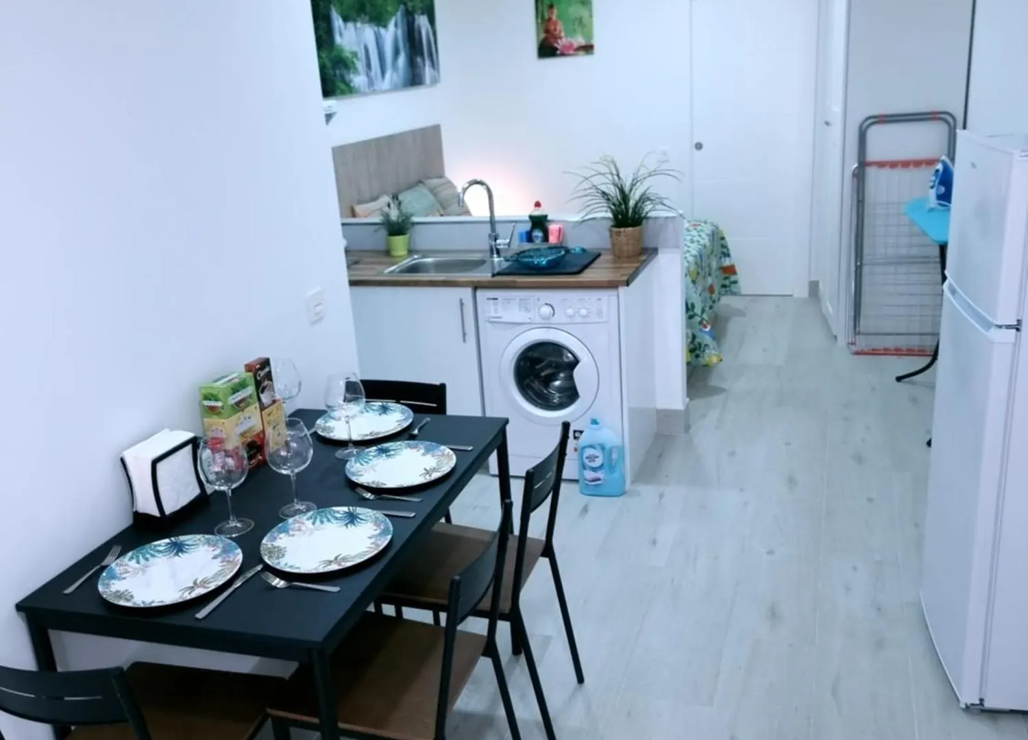 Apartamentos Zanca City Center Free Luggage Storage Málaga